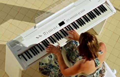 digital pianos